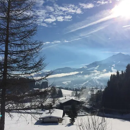 Berghof Haselsberger Pensión Sankt Johann in Tirol